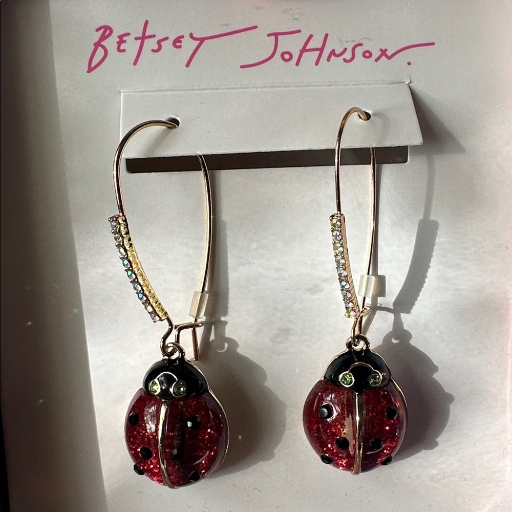 ❤️NWT Betsey Johnson Glitter Red Ladybug Drop Earrings Gold Tone Crystal Sparkle - Picture 9 of 16